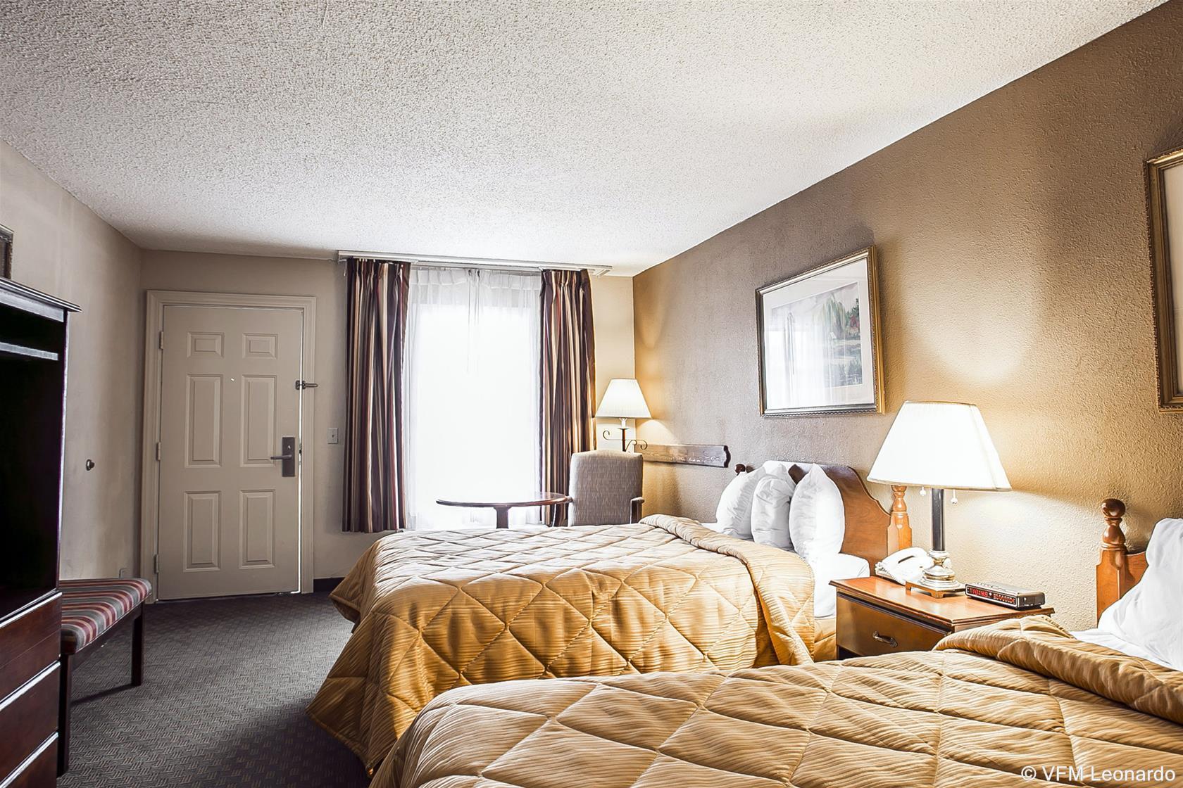 Quality Inn & Suites Santee Exteriör bild