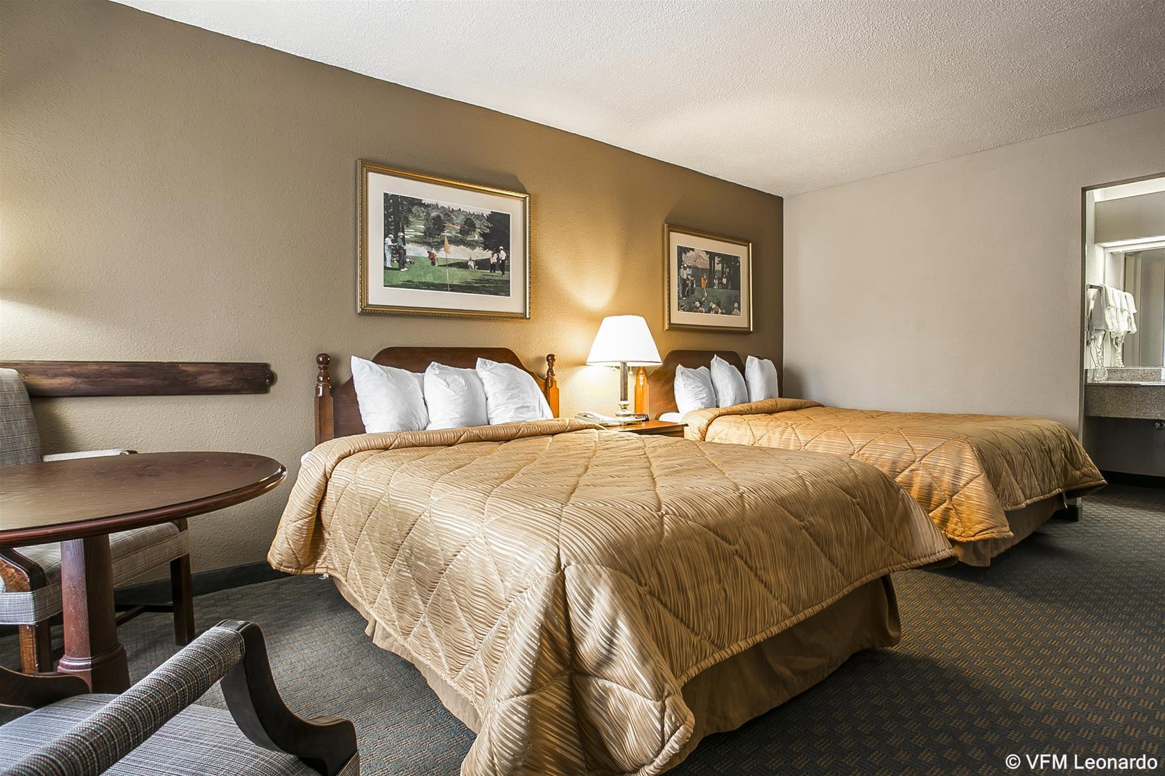 Quality Inn & Suites Santee Exteriör bild