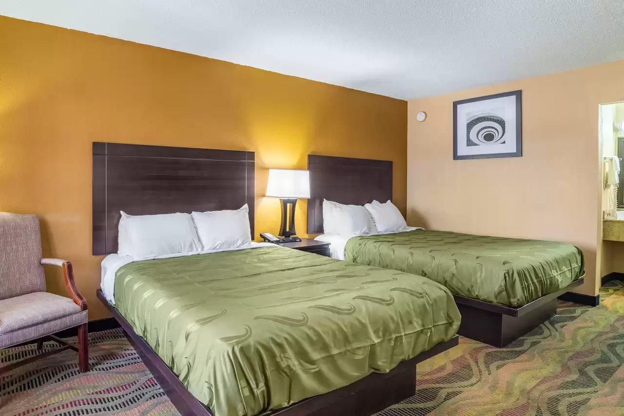 Quality Inn & Suites Santee Exteriör bild
